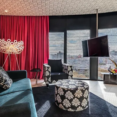 Hotel Barcelo Raval 4*