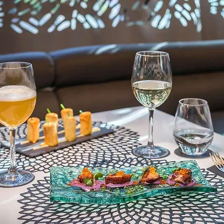 Barcelo Raval 4*