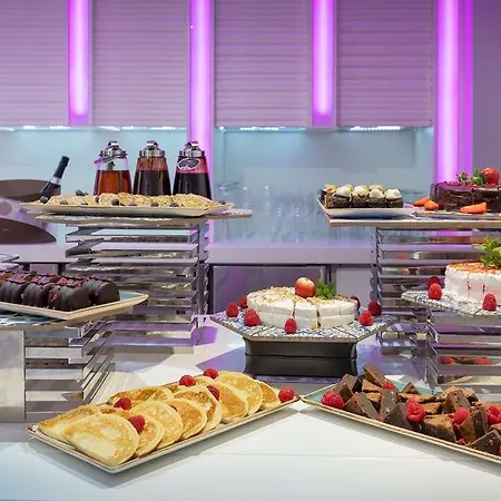 Hotel Barcelo Raval 4*