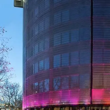 Barcelo Raval 4*