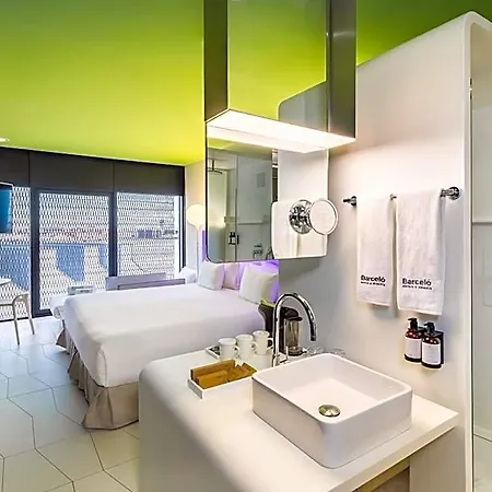 Hotel Barcelo Raval 4*