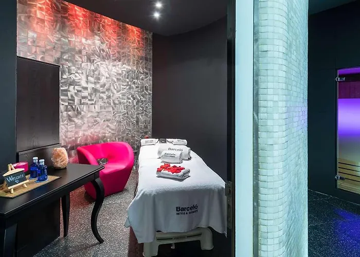 Barcelo Raval 4* 바르셀로나