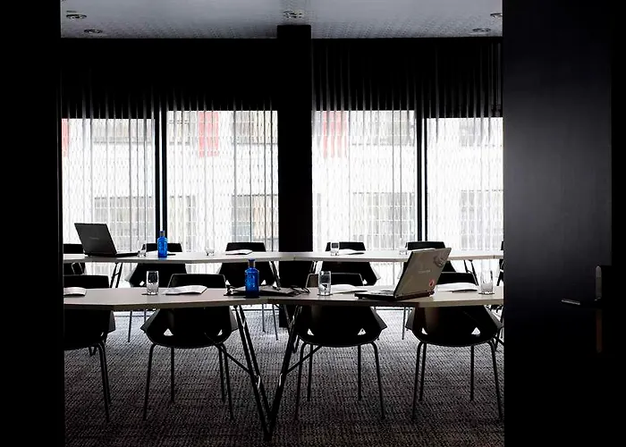 Barcelo Raval 4* バルセロナ