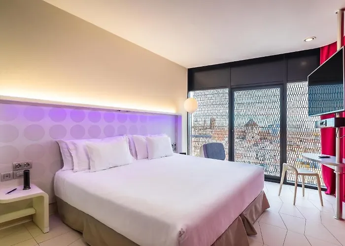 Barcelo Raval ホテル バルセロナ