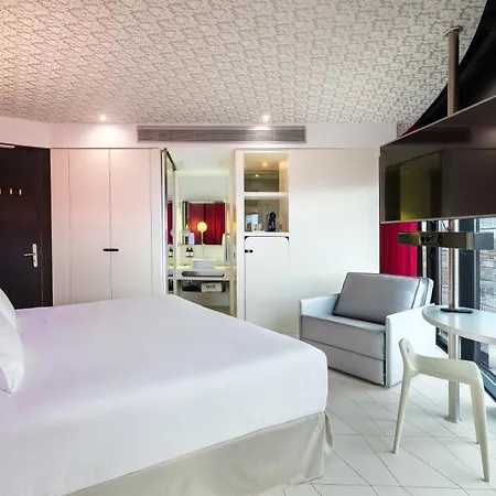 Barcelo Raval 4*