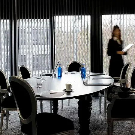 Barcelo Raval 4*